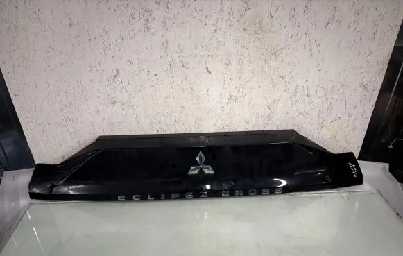 Mitsubishi Eclipse Cross Tailgate trim 5817A411zz
