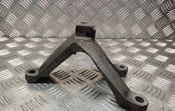 Ford Focus Gearbox mounting bracket 3M517M125AE 3M517M125