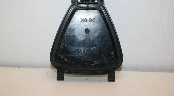 Headlight/headlamp dust cover