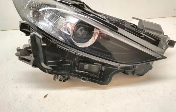 Mazda 3 Headlight/headlamp