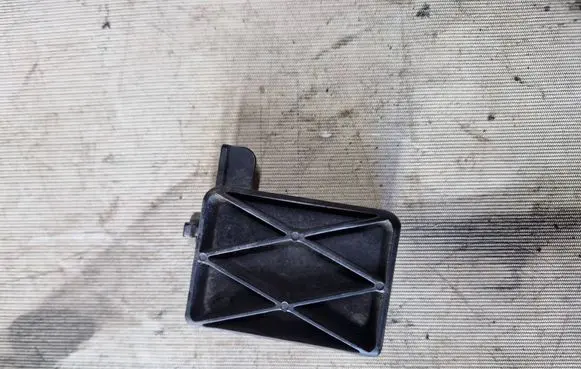 Ford Galaxy Radiator mount bracket 6G918A452EA