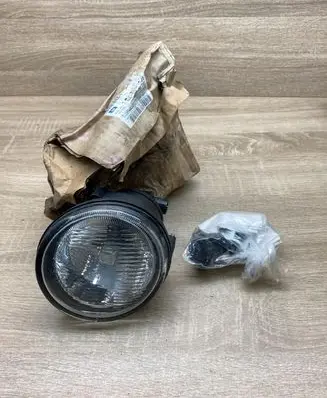 Renault Megane I Front fog light 7700838257
