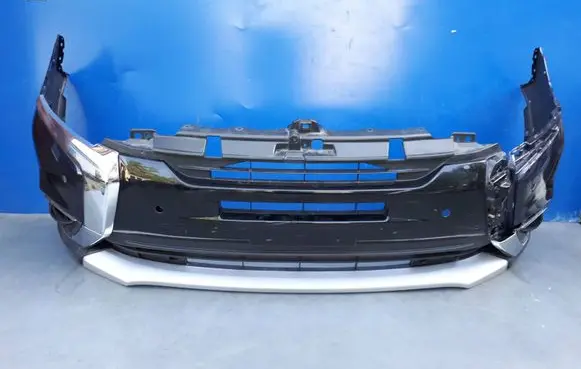 Mitsubishi Outlander Front bumper 6410G227ZZ