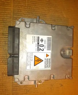 Nissan X-Trail T30 Engine control unit/module 27580029561 5800295 23710EQ44A
