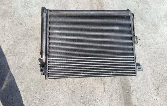 A/C cooling radiator (condenser)