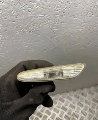 BMW 3 E90 E91 Front fender indicator light 693299705