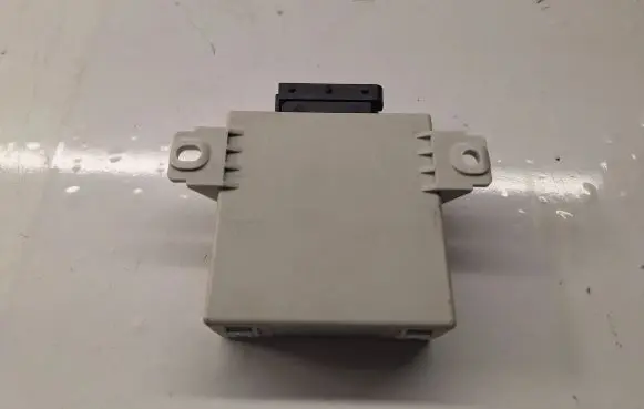 Toyota Avensis T250 Window wiper relay 8594005020 150696