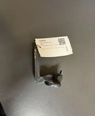Mercedes-Benz A W176 Rear door upper hinge A046572
