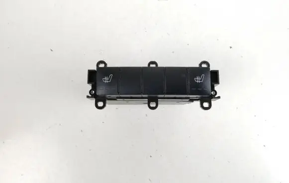 Mercedes-Benz B W245 Seat heating switch 1698208510 33460602 30071110337950