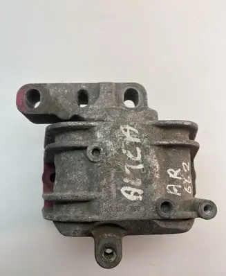 Seat Altea Engine mount bracket 1K0199262