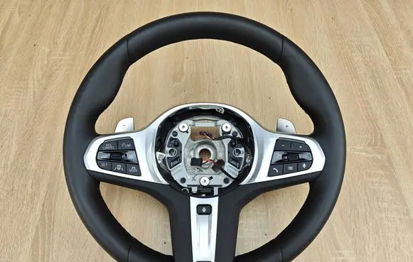 BMW 8 G16 Steering wheel 8746156