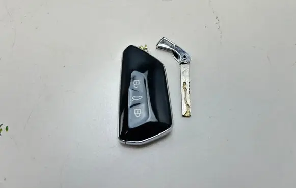 Ignition key/card
