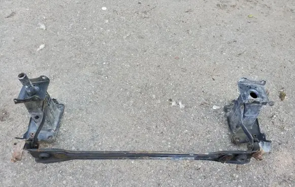 Mercedes-Benz R W251 Bottom radiator support slam panel 