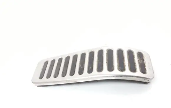 Volkswagen Touareg I Accelerator throttle pedal 7L6721647A