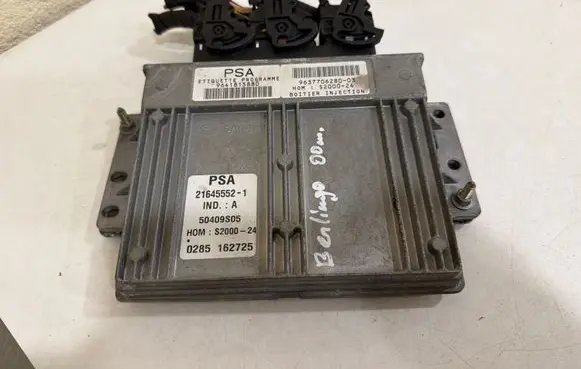 Citroen Berlingo Engine control unit/module 9637706280