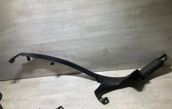 Skoda Octavia Mk3 (5E) Rear seat side bottom trim 5E9867765A
