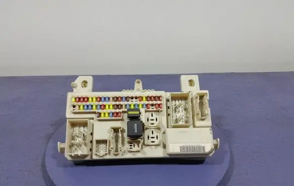 Ford Focus C-MAX Fuse box set 4M5T14A073DD