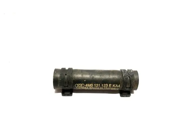 Audi Q7 4M Engine coolant pipe/hose 4M0121123E 147654