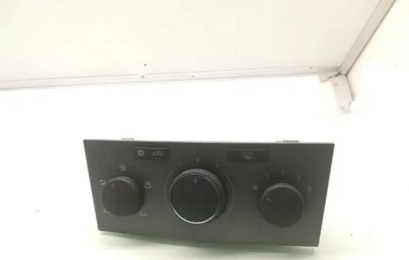 Opel Zafira B Climate control unit 13269411 901513170001