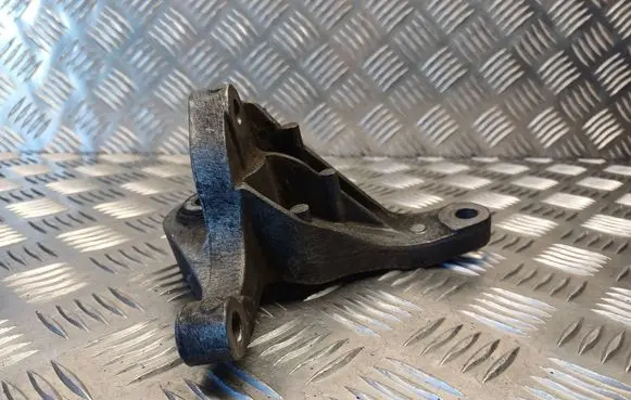 Mazda 3 I Gearbox mounting bracket BP8F39010020