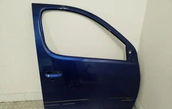 Toyota Yaris Verso Door (2 Door Coupe) 