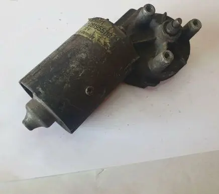 Volkswagen I LT Wiper motor 281955113