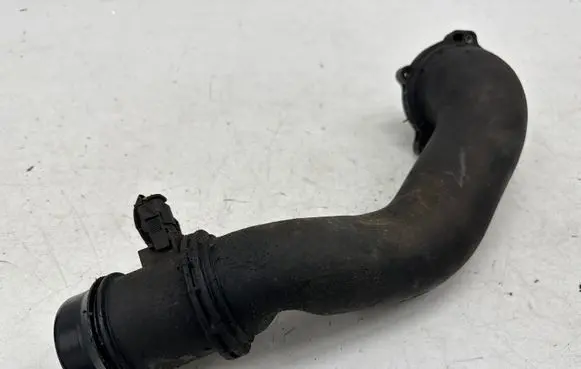 Mercedes-Benz E W212 Intercooler hose/pipe A6510900242
