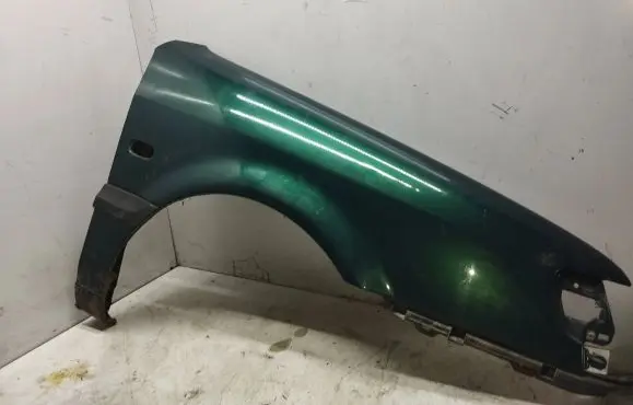 Volkswagen PASSAT B4 Fender