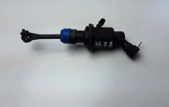 Nissan Micra K14 Clutch master cylinder 306105FA0C