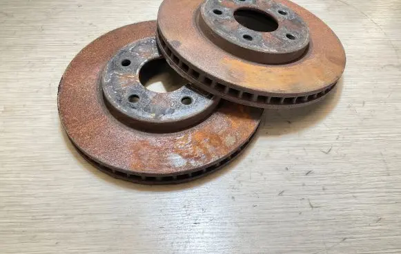 Nissan Leaf II (ZE1) Front brake disc