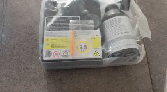 Toyota Prius (XW30) Tire air pump compressor XC141 AIRCOMPRESSOR