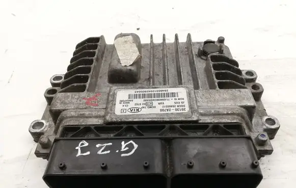 KIA Ceed Engine control unit/module 391302A700