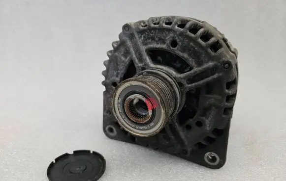 Audi A6 S6 C6 4F Generator/alternator 03G903016L 0121715077 14V180A