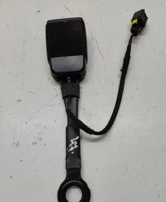 Opel Mokka B Front seatbelt buckle 9834687280
