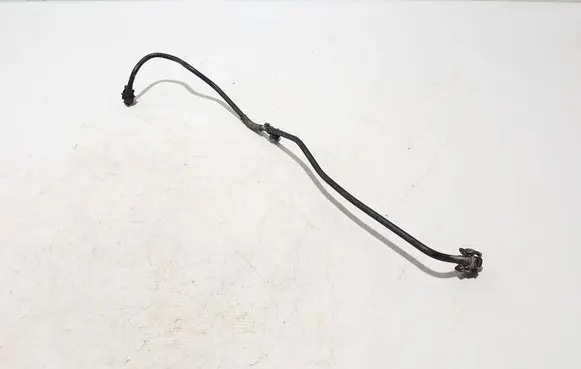 Engine coolant pipe/hose