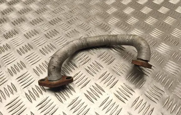 Mazda 5 EGR valve line/pipe/hose 