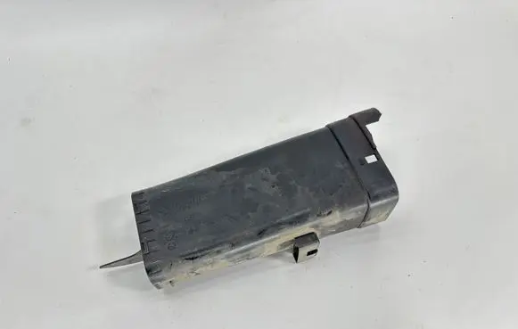 BMW 1 F20 F21 Air intake duct part 7602650 70514634 10737810
