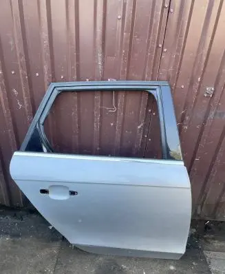 Audi A4 S4 B8 8K Rear door