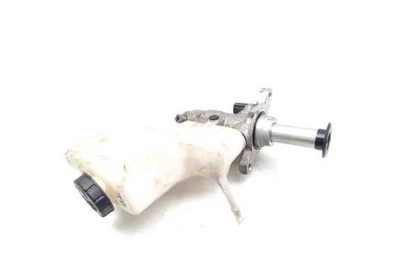 Skoda Kamiq Master brake cylinder 2Q2611301A
