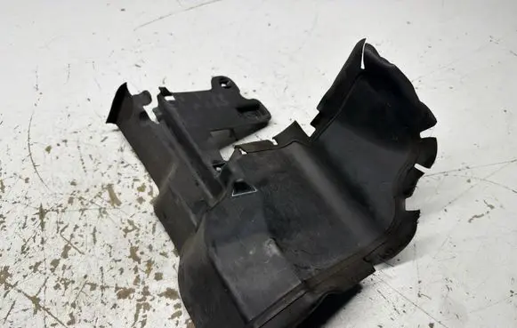 Volvo S80 Intercooler air guide/duct channel M0N7A
