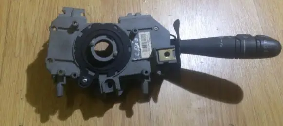 Renault Scenic I Wiper control stalk 7700428197 76011037