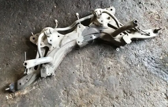 Suzuki Swift II Front subframe