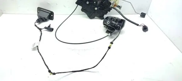 Volkswagen Caddy Sliding door lock 2K5843653D H0005F1 12287