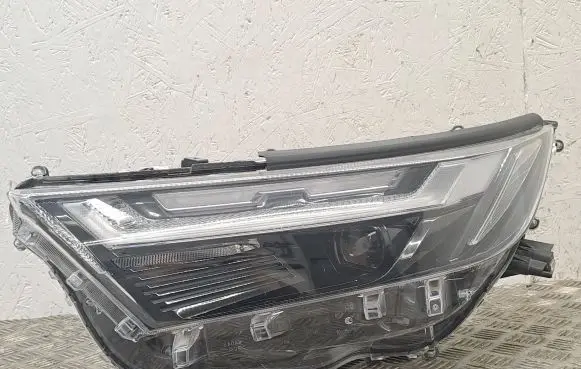 Toyota RAV 4 (XA50) Headlight/headlamp