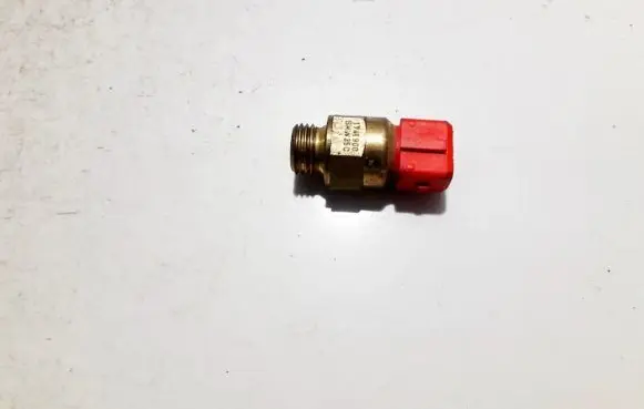 BMW 5 E39 Coolant temperature sensor 1741900 bmw35v
