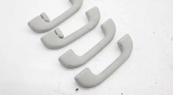 Jeep Cherokee A set of handles for the ceiling 