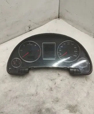 Audi A4 S4 B7 8E 8H Speedometer (instrument cluster) 0263626183 8E0920931D
