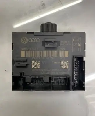 Audi A4 S4 B8 8K Door control unit/module 8K0959793Q