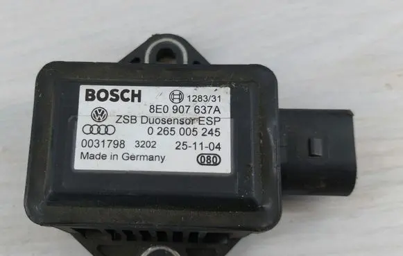Audi A6 S6 C5 4B ESP acceleration yaw rate sensor 8E0907637A 0265005245