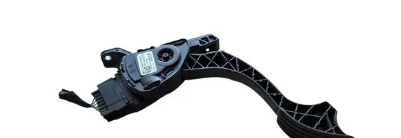 Ford Mondeo MK IV Accelerator throttle pedal 6G929F836RC 6PV009220
